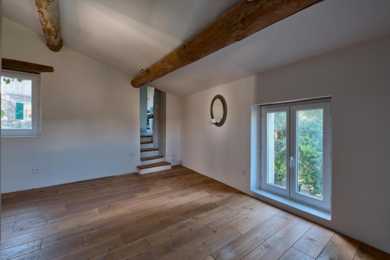 Maison Lou Roucas Cabrieres-d'Aigues Екстер'єр фото